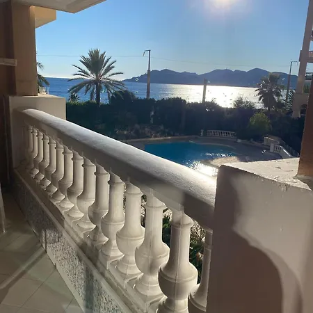 Bord De Mer, Terrasse, A Pieds Канны